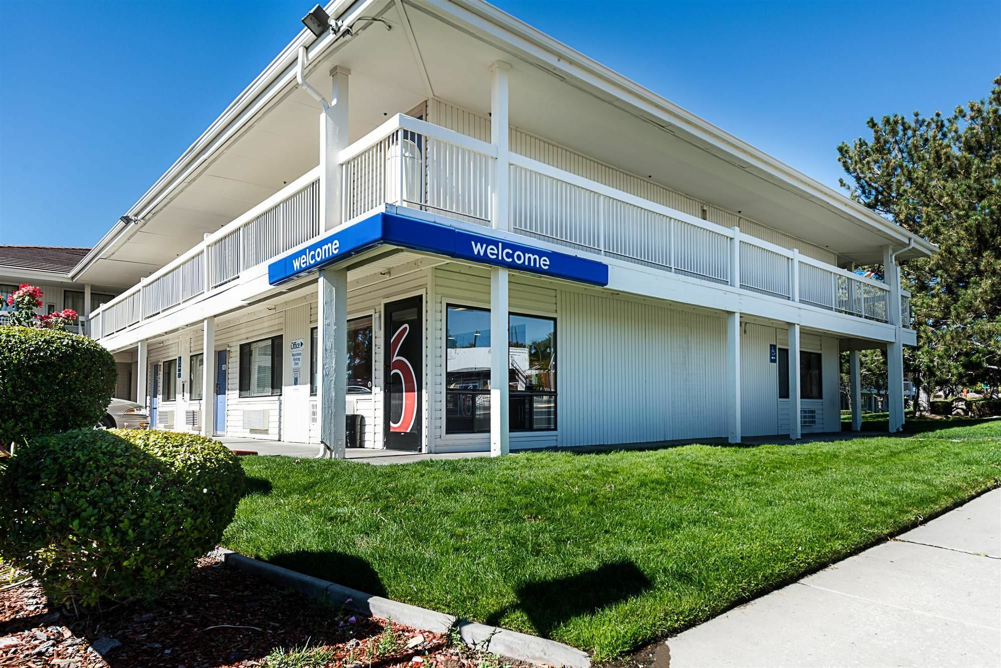 Motel 6-Sparks, Nv - Airport - スパークス エクステリア 写真